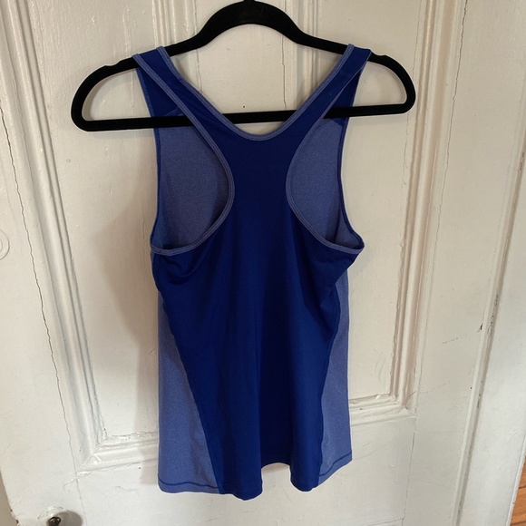 NWOT NIKE RACERBACK WORKOUT TANK TOP - Picture 2 of 3